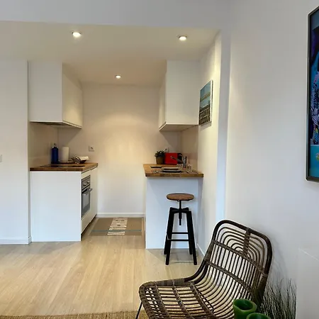 Súper Céntrico, Con Vistas A Pistas Y Wifi