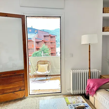 Súper Céntrico, Con Vistas A Pistas Y Wifi Apartamento *