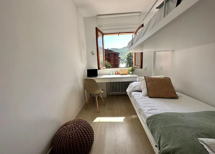 Socotor, Centrico, Vistas , Garaje Y Wifi Formigal