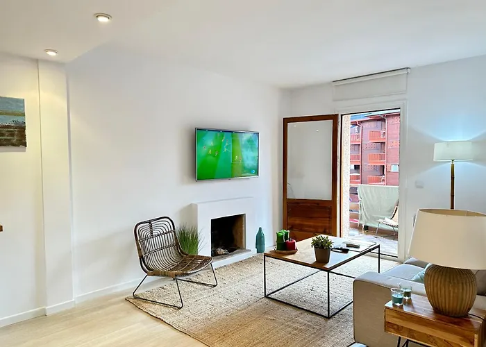 Socotor, Centrico, Vistas , Garaje Y Wifi Lägenhet